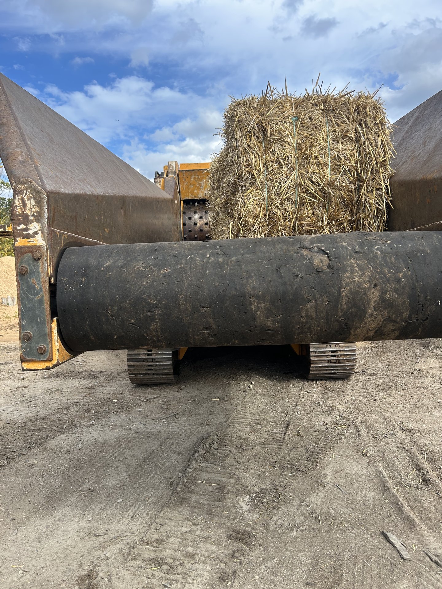 2008 CBI 6400T Horizontal Grinder