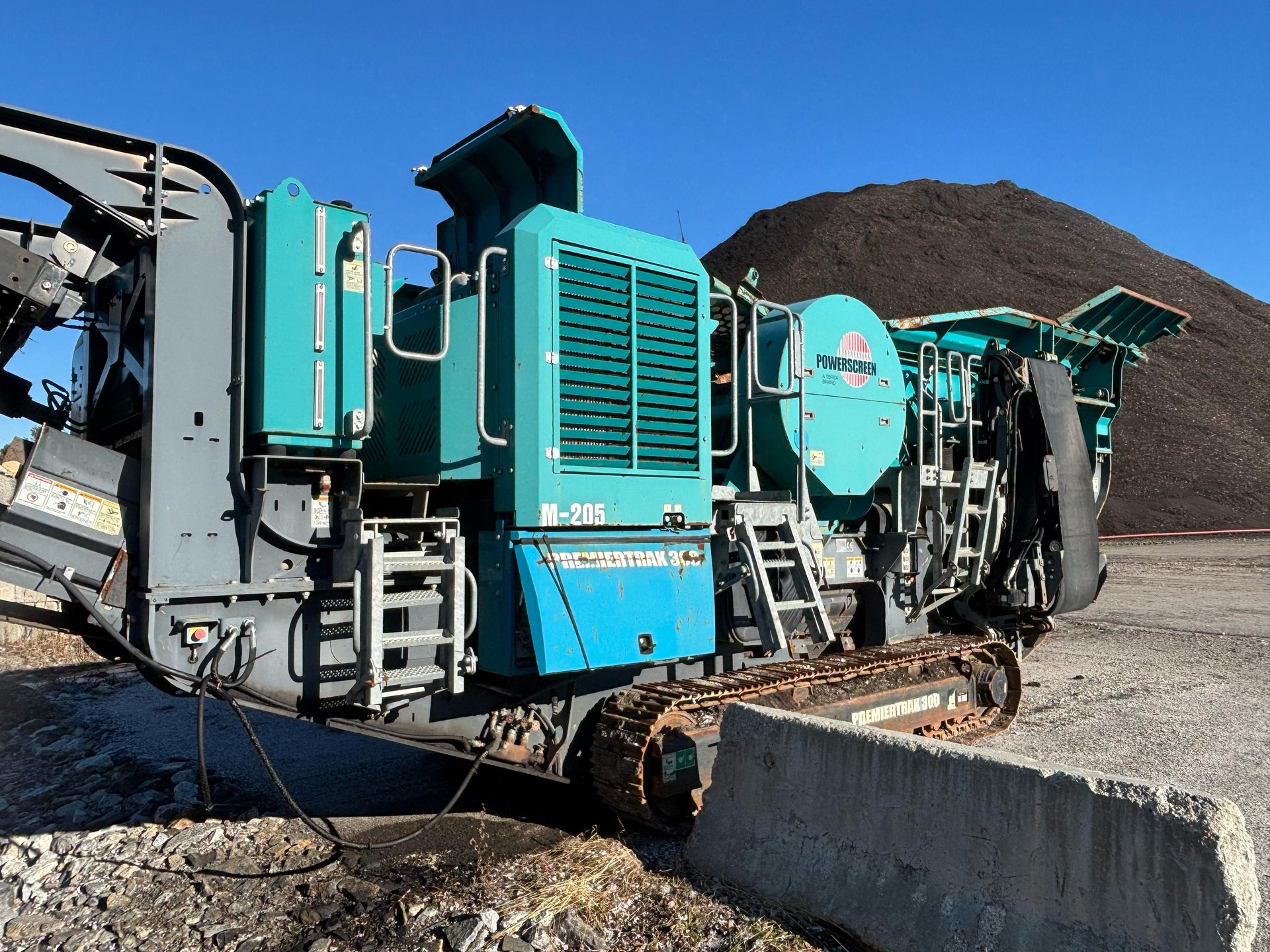 2014 Powerscreen Premiertrak 300 Prescreen Jaw Crusher