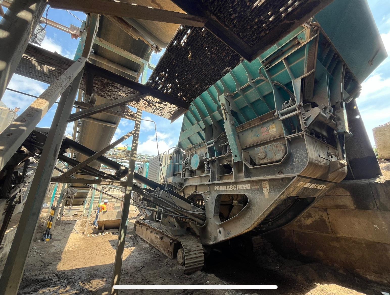 2014 Powerscreen Premiertrak 400 Prescreen Jaw Crusher
