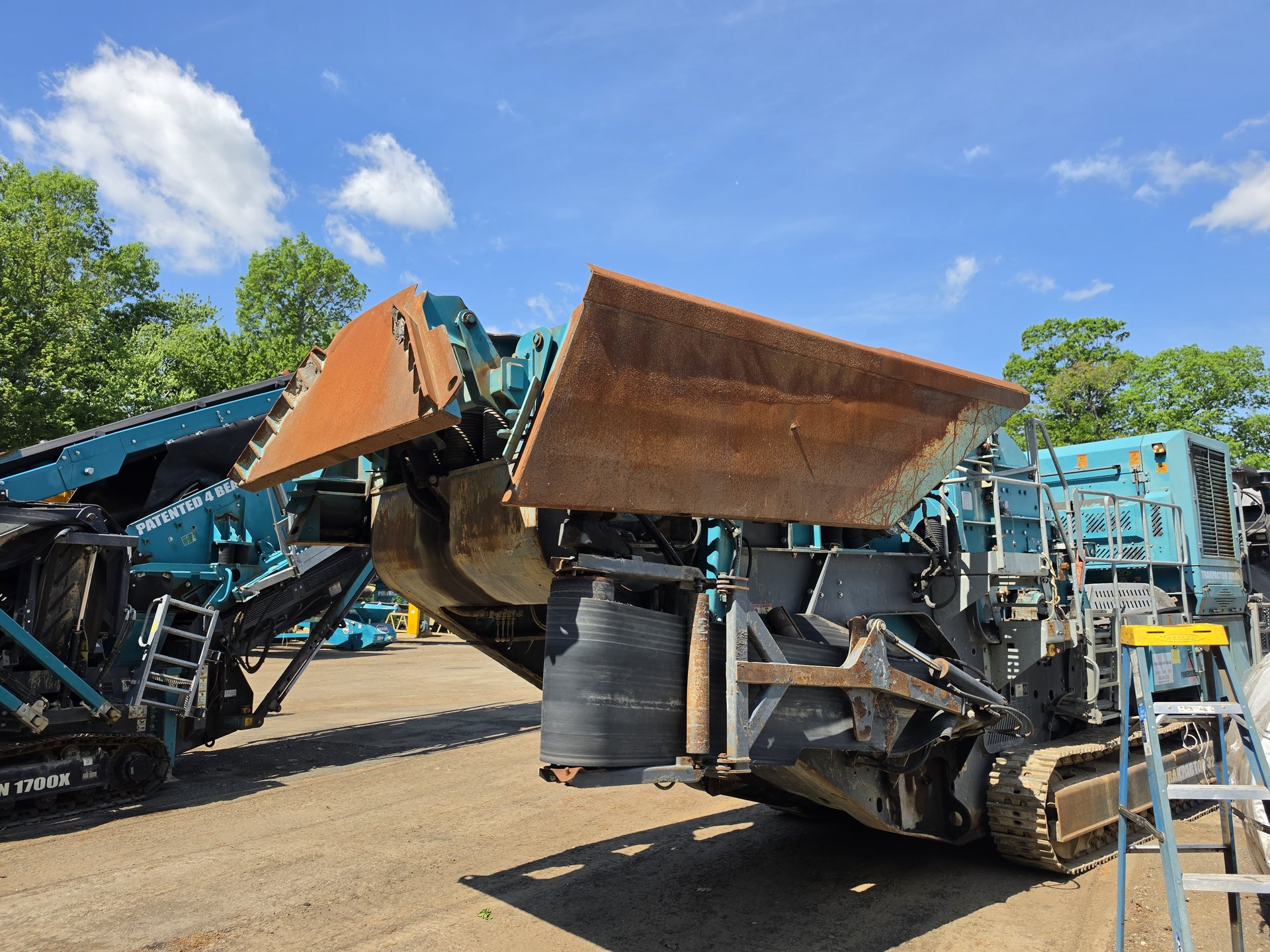 2016 Powerscreen Trakpactor 320SR Prescreen Impact Crusher