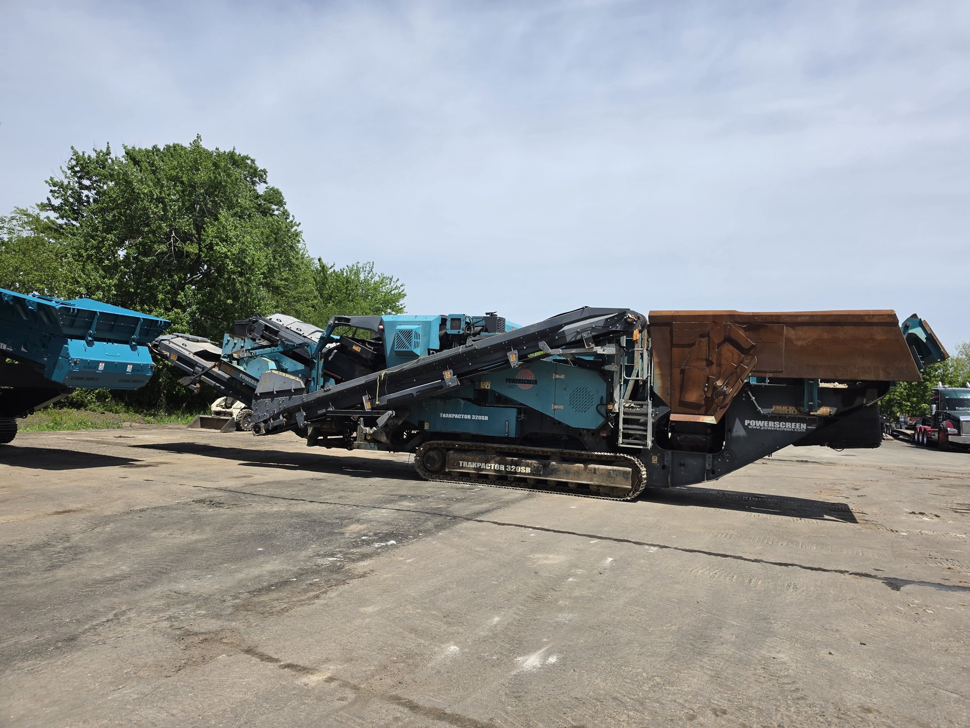 2016 Powerscreen Trakpactor 320SR Prescreen Impact Crusher