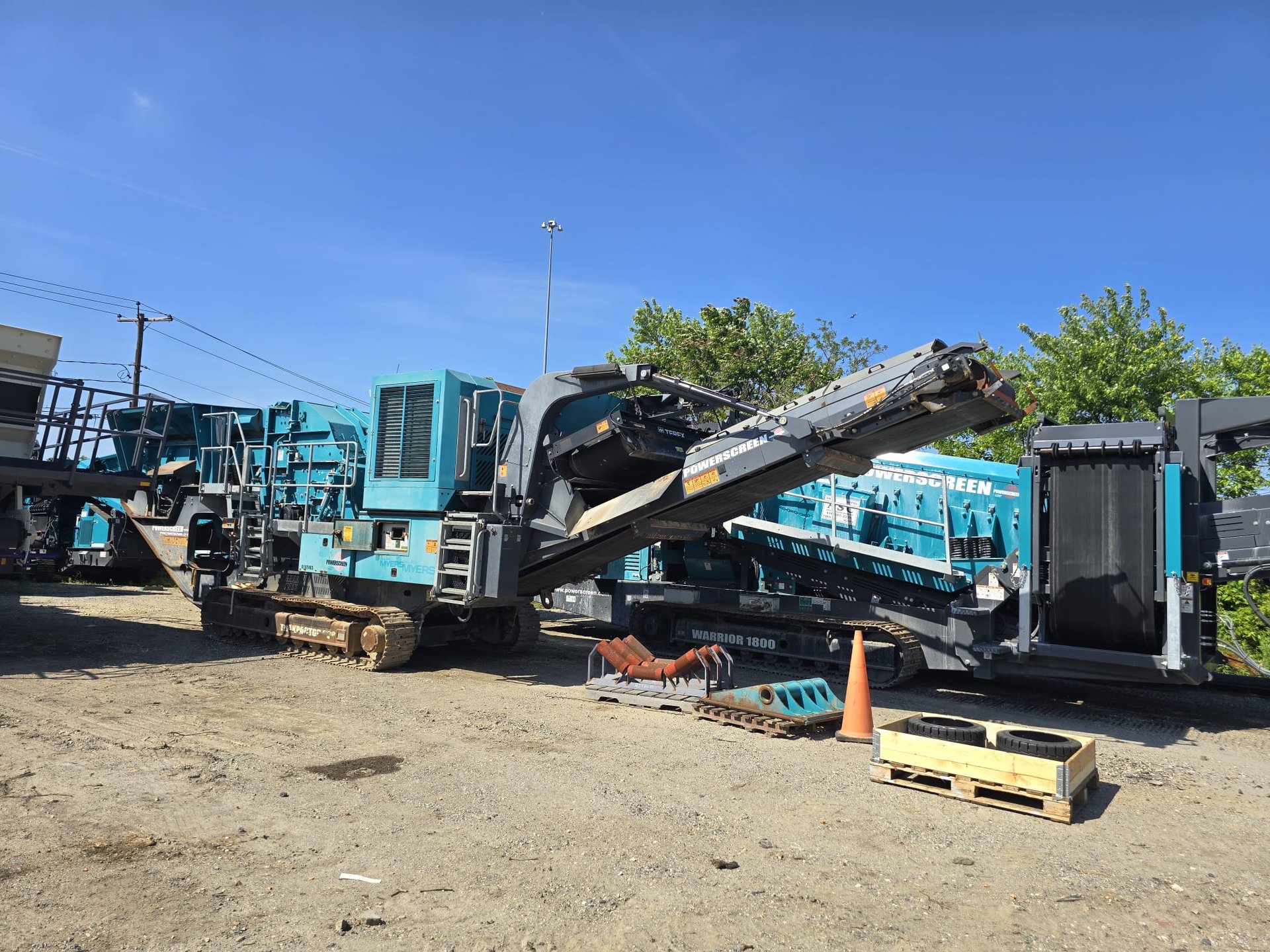 2017 Powerscreen Trakpactor 320 Impact Crusher