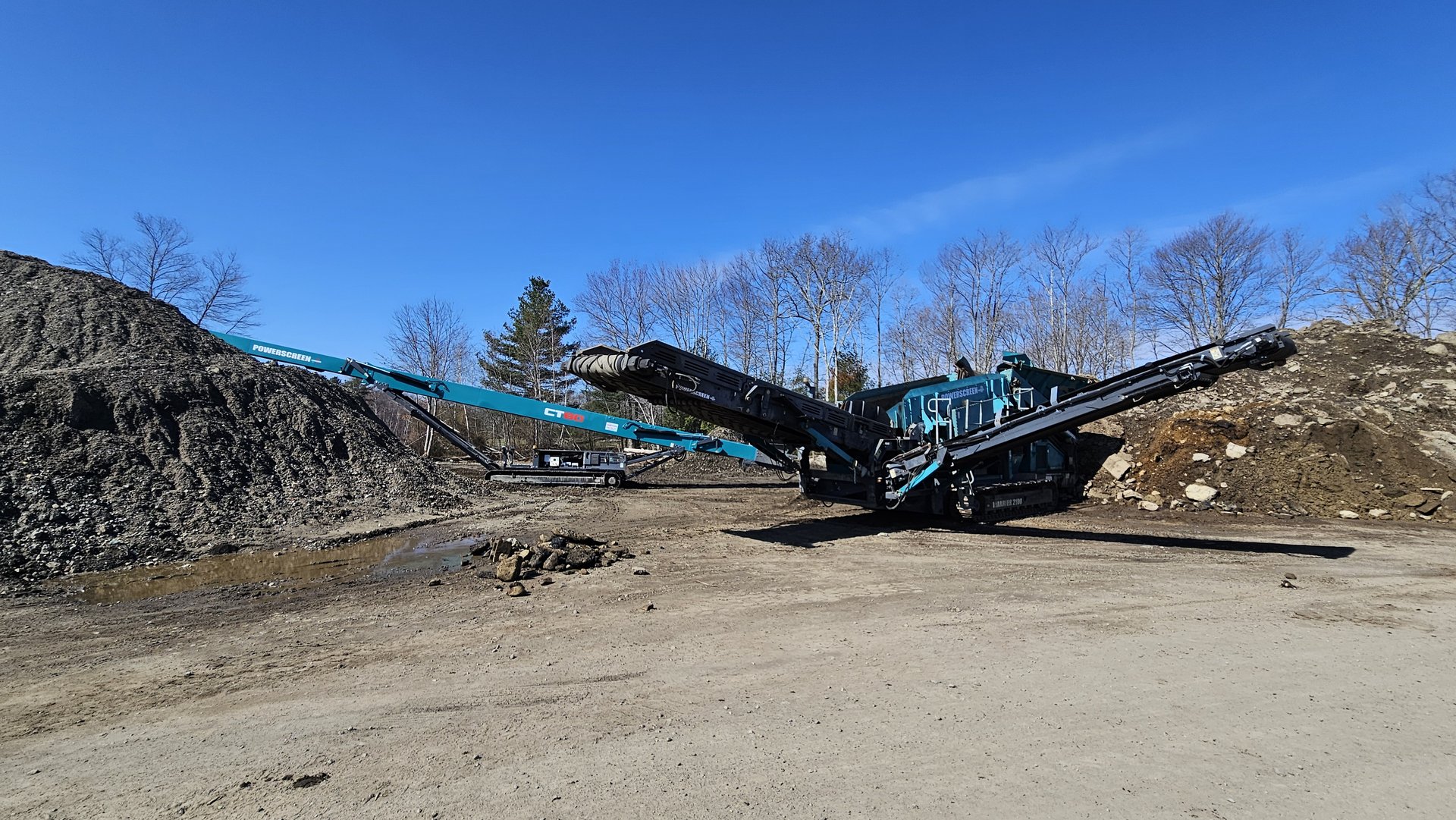 2017 Powerscreen Warrior 2100 Apron Screen