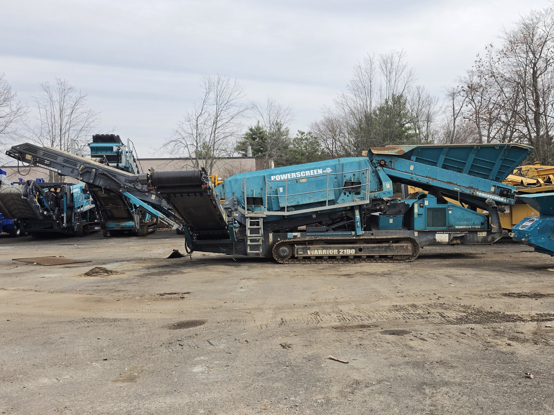 2017 Powerscreen Warrior 2100 Apron Screen