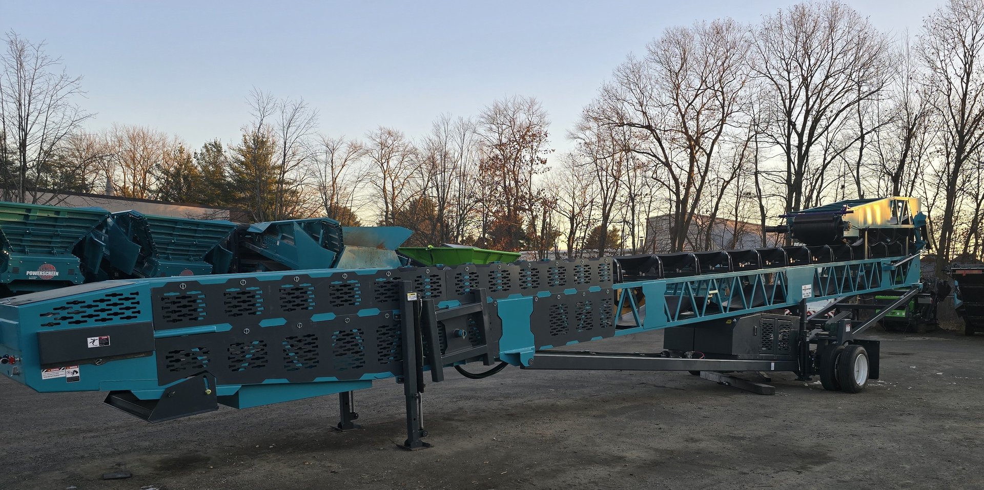 2024 JP Conveyors 36x80 with Engine Wheeled Conveyor
