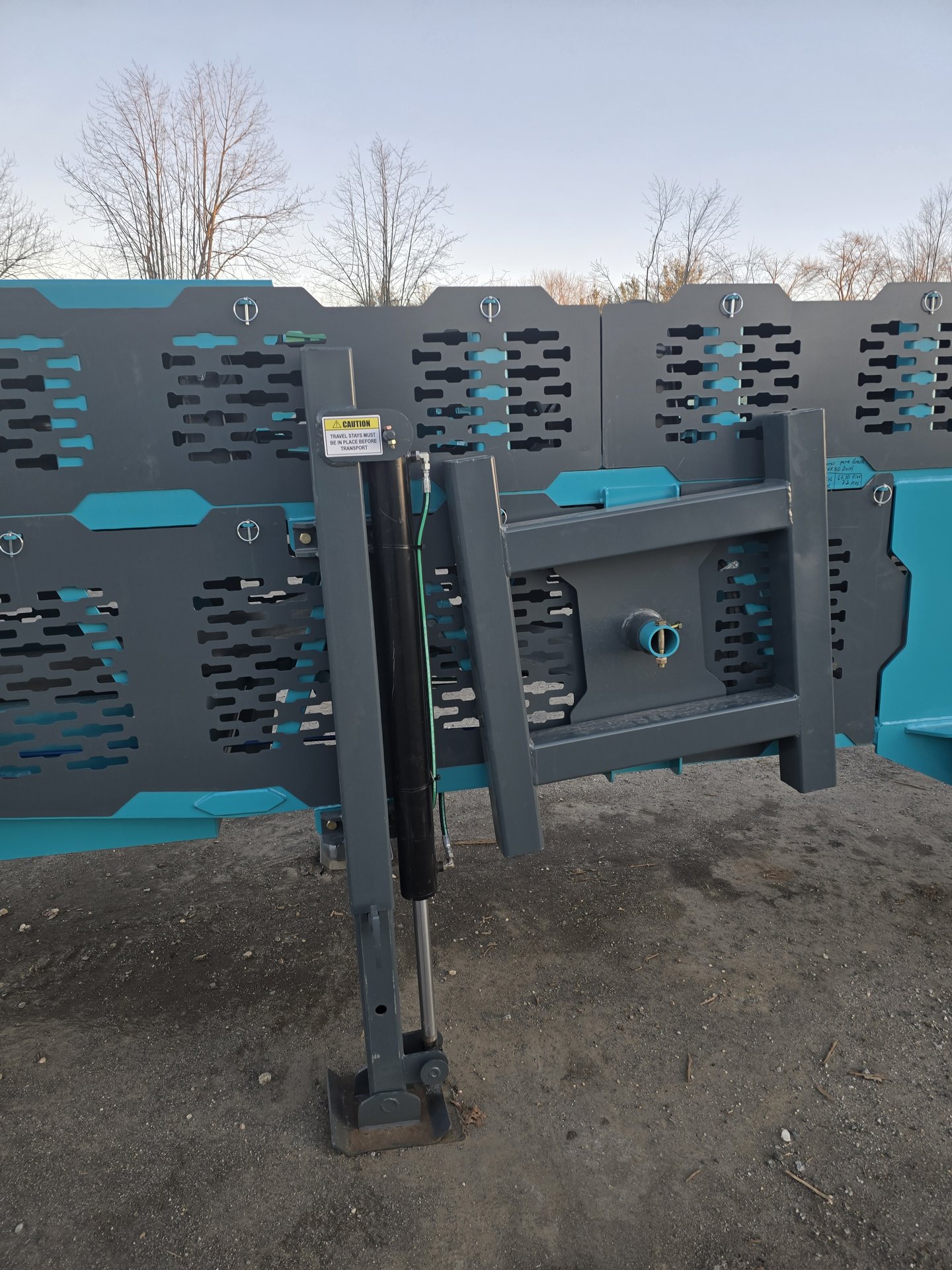 2024 JP Conveyors 36x80 with Engine Wheeled Conveyor