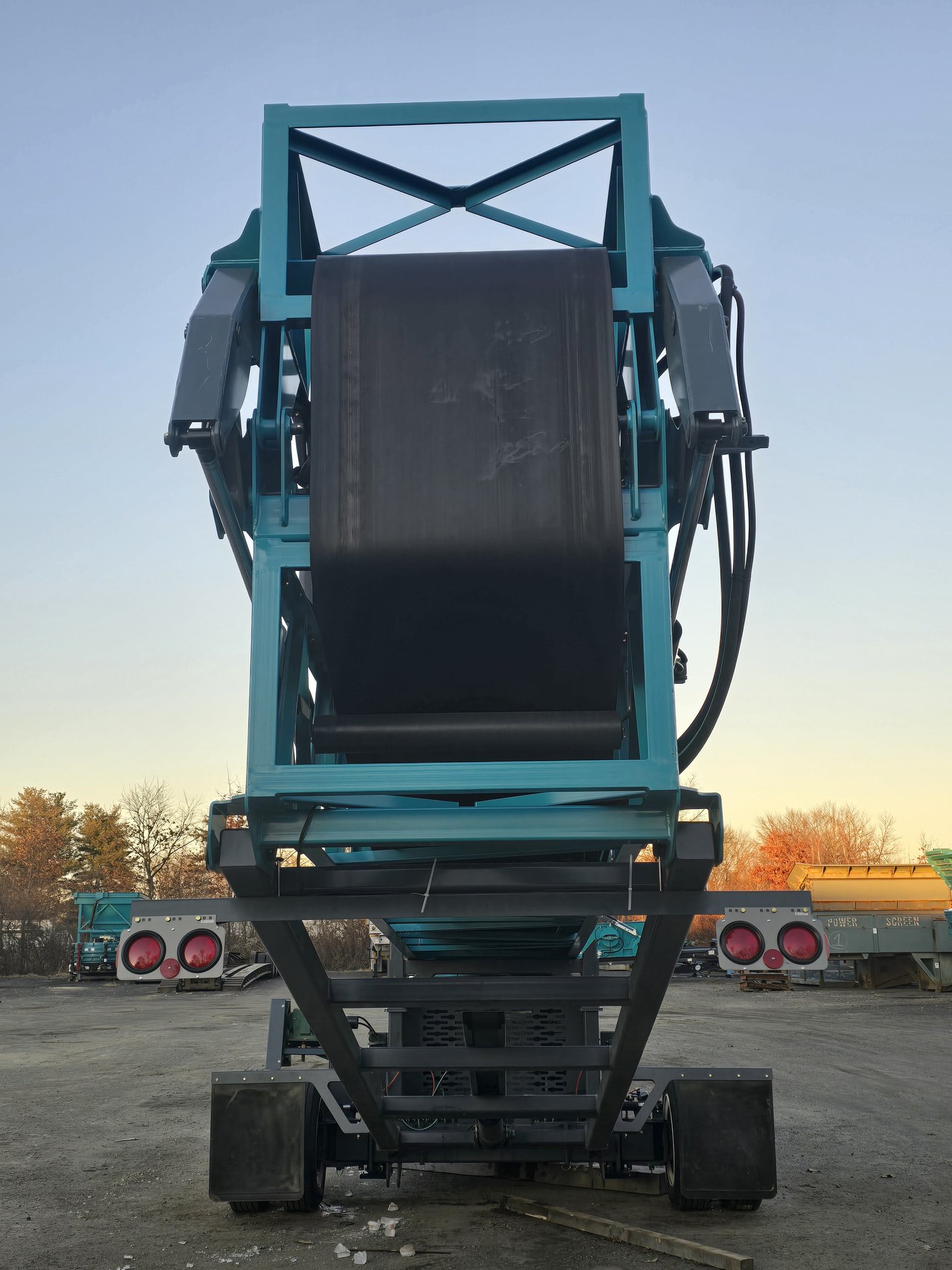 2024 JP Conveyors 36x80 with Engine Wheeled Conveyor