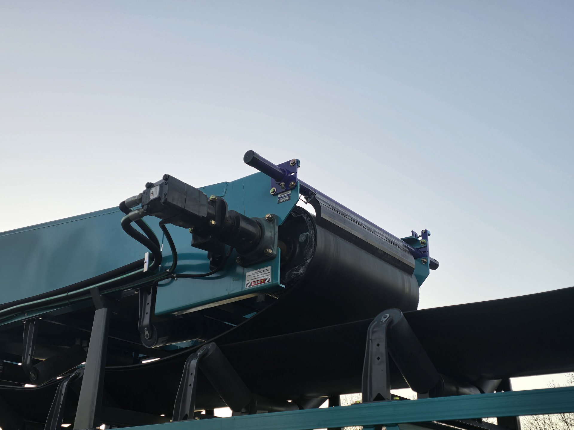 2024 JP Conveyors 36x80 with Engine Wheeled Conveyor