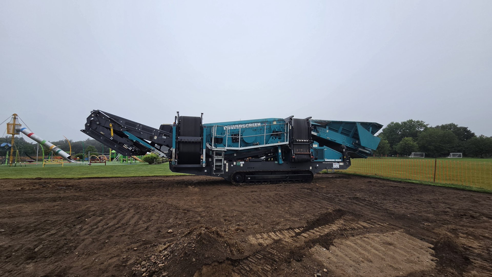 2024 Powerscreen Warrior 1800X Screen