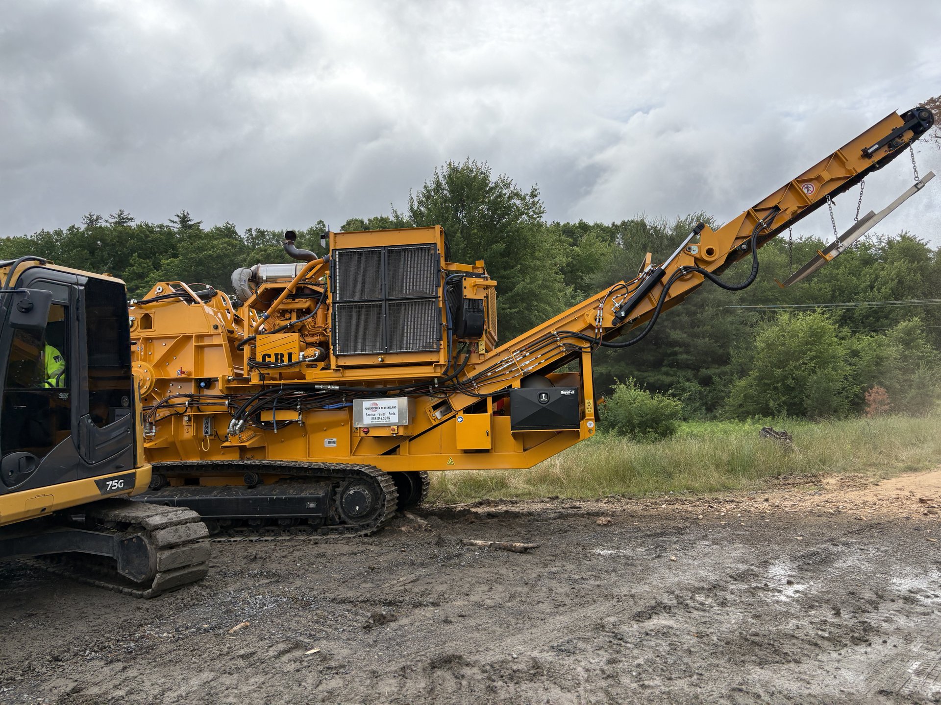 2025 CBI 5900T Horizontal Grinder