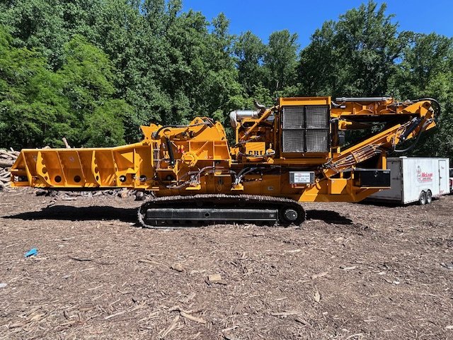 2025 CBI 5900T Horizontal Grinder