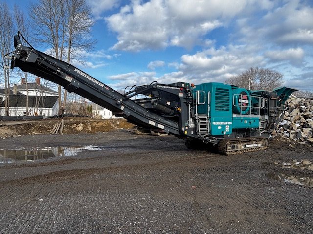 2025 Powerscreen Premiertrak 330 Jaw Crusher