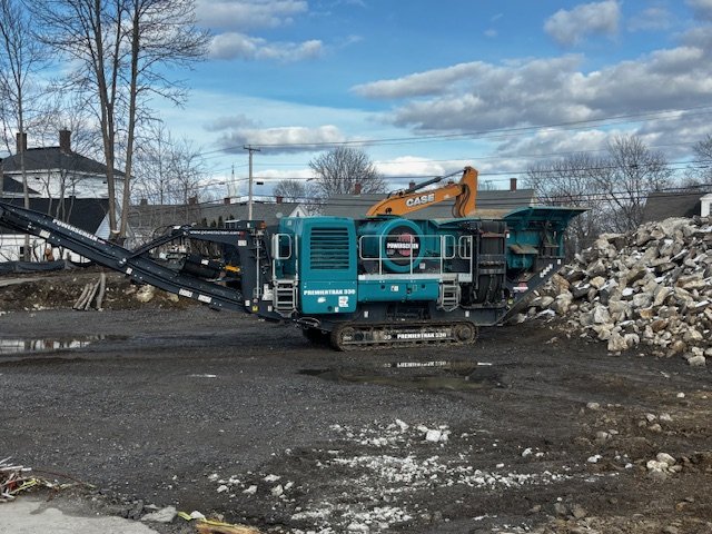 2025 Powerscreen Premiertrak 330 Jaw Crusher