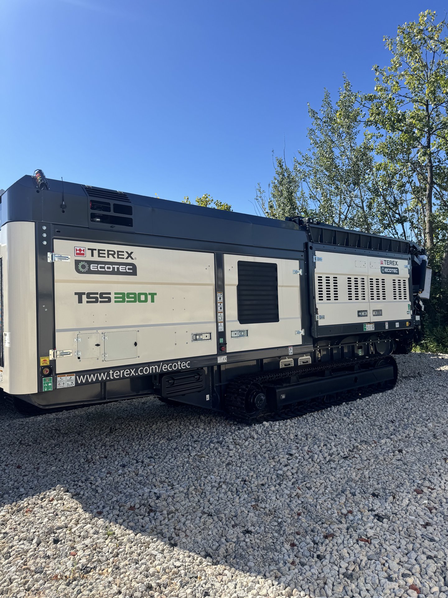 2025 Terex Ecotec TSS390T Shredder