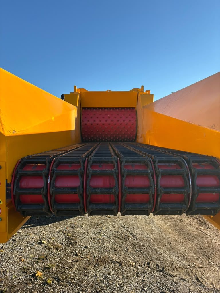 2026 CBI 6800CT Horizontal Grinder - Image 6
