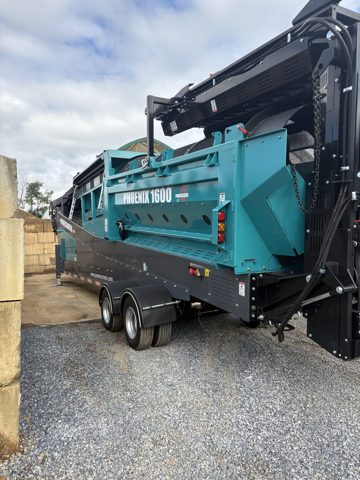 2026 Powerscreen Phoenix 1600W Tipping Grid Trommel Screen